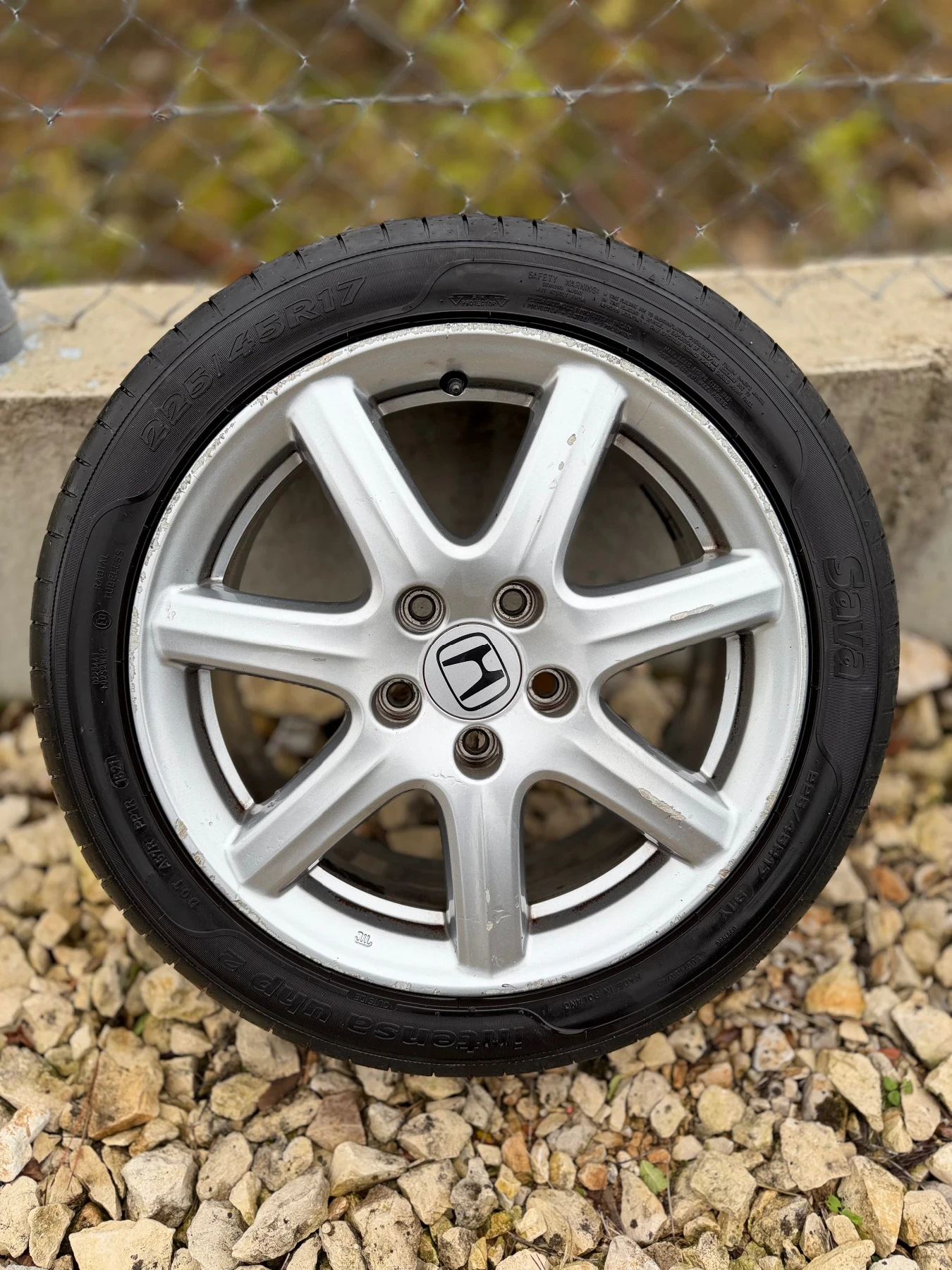    225/45R17  Honda Civic | Mobile.bg   1