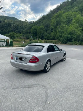 Mercedes-Benz E 320, снимка 3