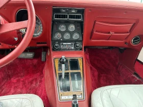 Chevrolet Corvette Stingray C3 1976 5.7l Targa Rare Spec, снимка 12