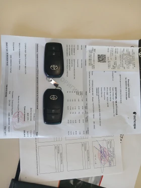 Toyota Yaris 29900km.HYBRID, снимка 15