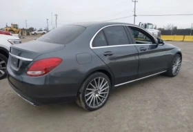 Mercedes-Benz C 300, снимка 4