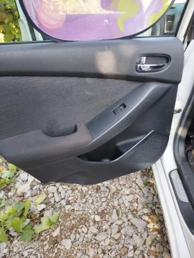 Nissan Altima - 3000 € / 5867.49 лв. - 97176927 10