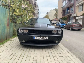 ����� �� �������� �� Dodge Challenger