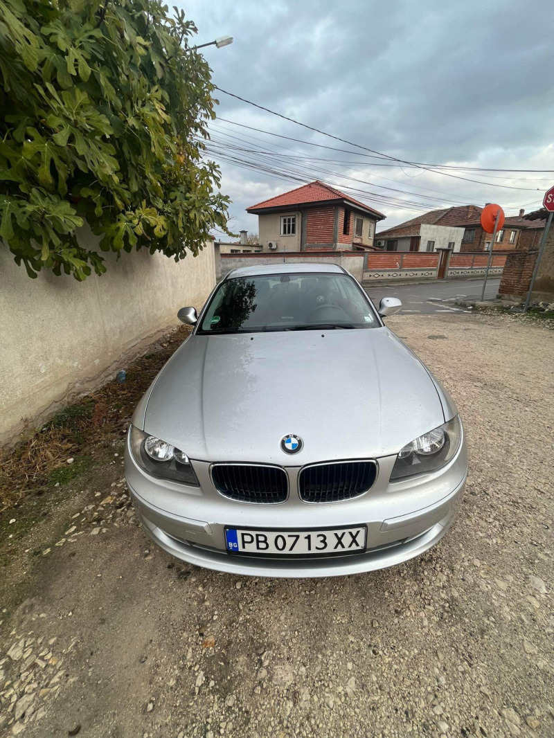 BMW 116 Benzin, снимка 5 - Автомобили и джипове - 45680213