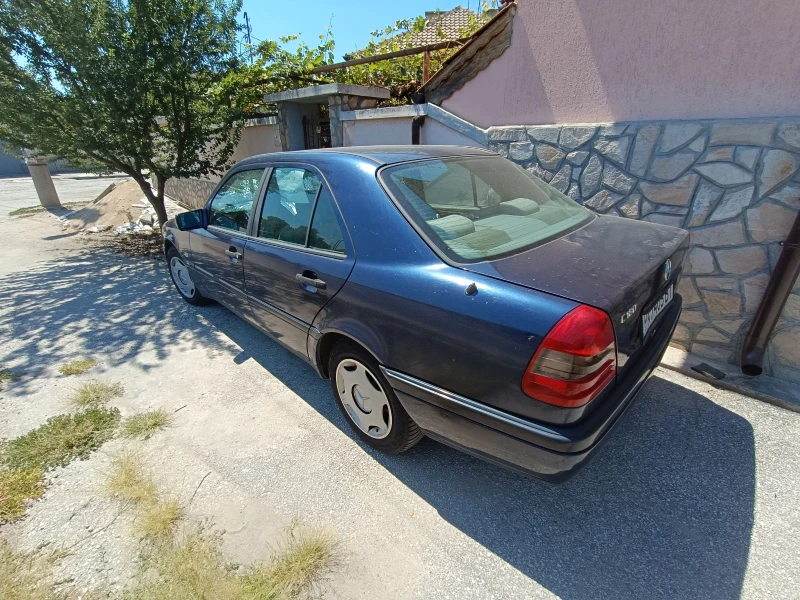 Mercedes-Benz CLC 180, снимка 4 - Автомобили и джипове - 48043496