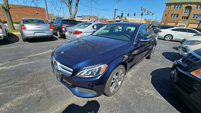 Mercedes-Benz C 300 4MATIC, снимка 1 - Автомобили и джипове - 48157384