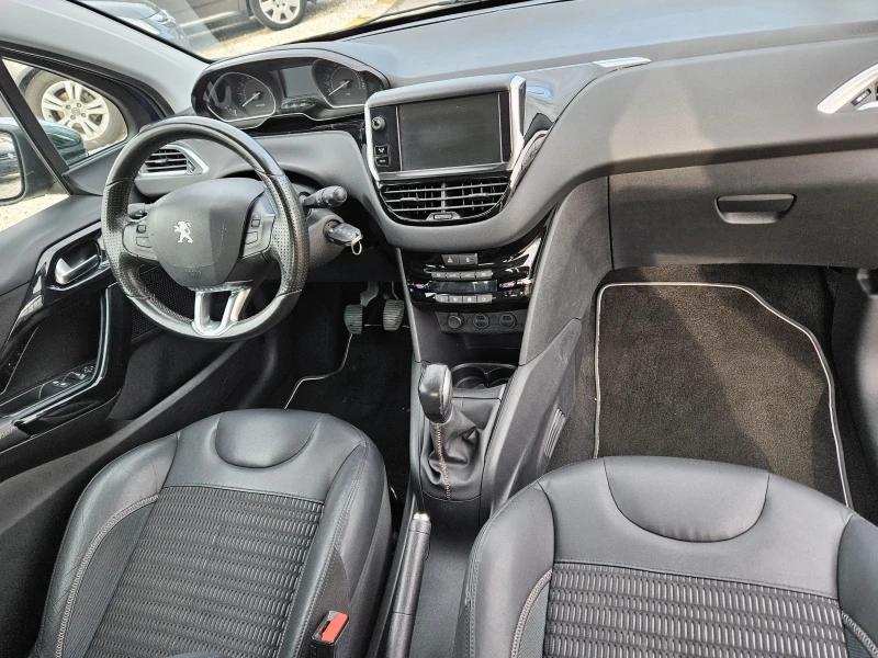 Peugeot 208 1.4 VTI Allure, снимка 15 - Автомобили и джипове - 48256235