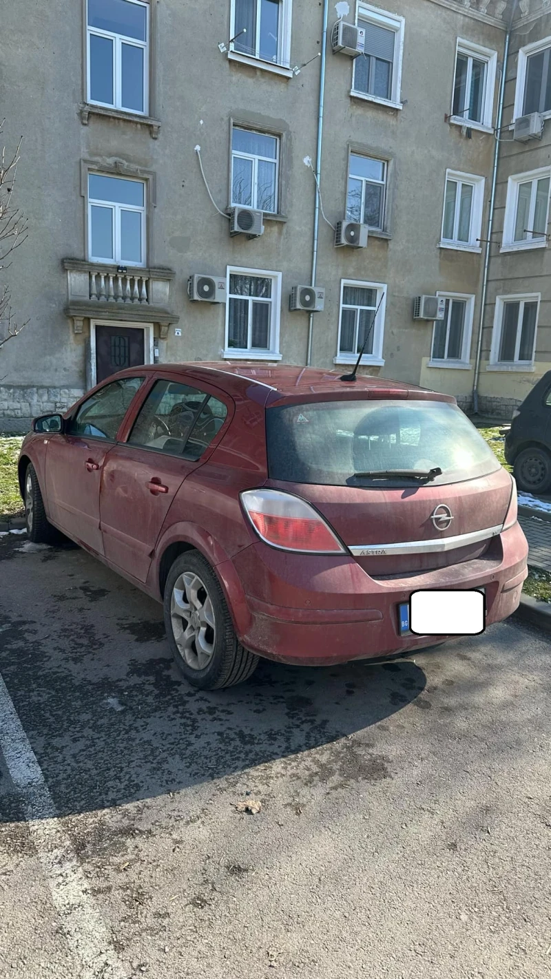 Opel Astra 1.8, снимка 5 - Автомобили и джипове - 49293467