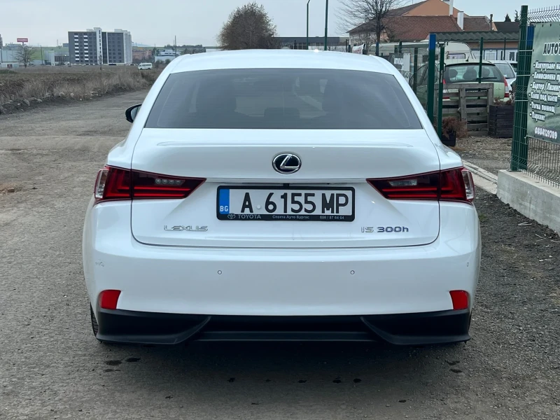 Lexus IS 300 Hybrid, снимка 5 - Автомобили и джипове - 49333544