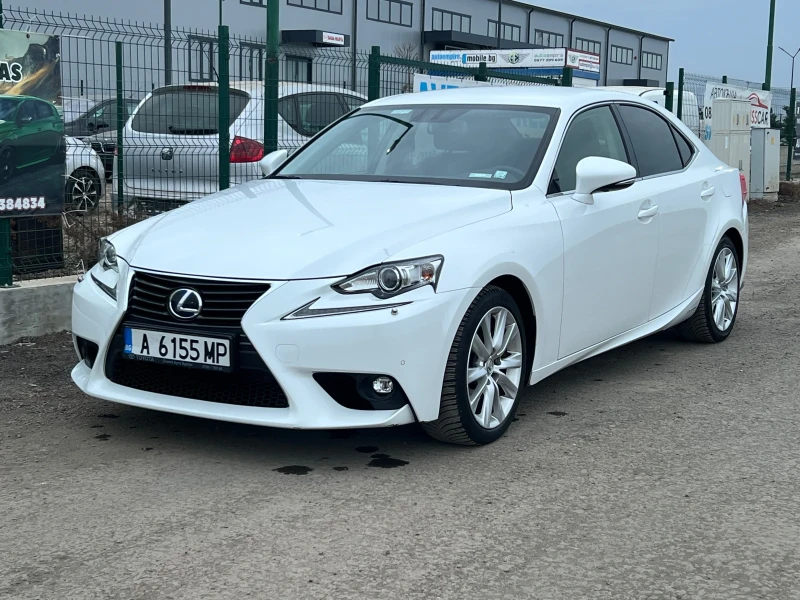 Lexus IS 300 Hybrid, снимка 3 - Автомобили и джипове - 49333544