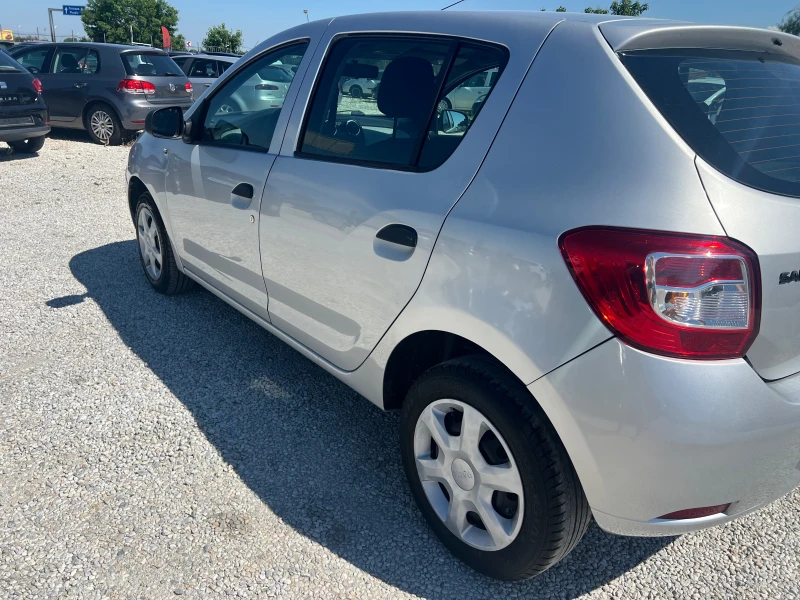 Dacia Sandero 1.5dci, снимка 4 - Автомобили и джипове - 50539004