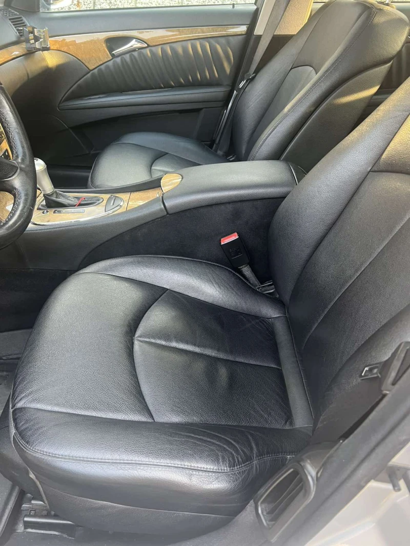 Mercedes-Benz E 320 E 320 CDI, снимка 15 - Автомобили и джипове - 51171585