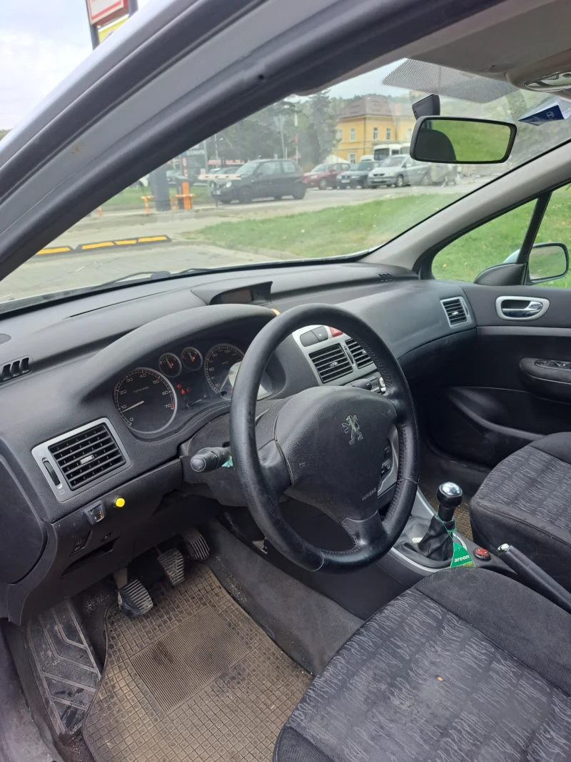 Peugeot 307 1.6, снимка 5 - Автомобили и джипове - 52008443