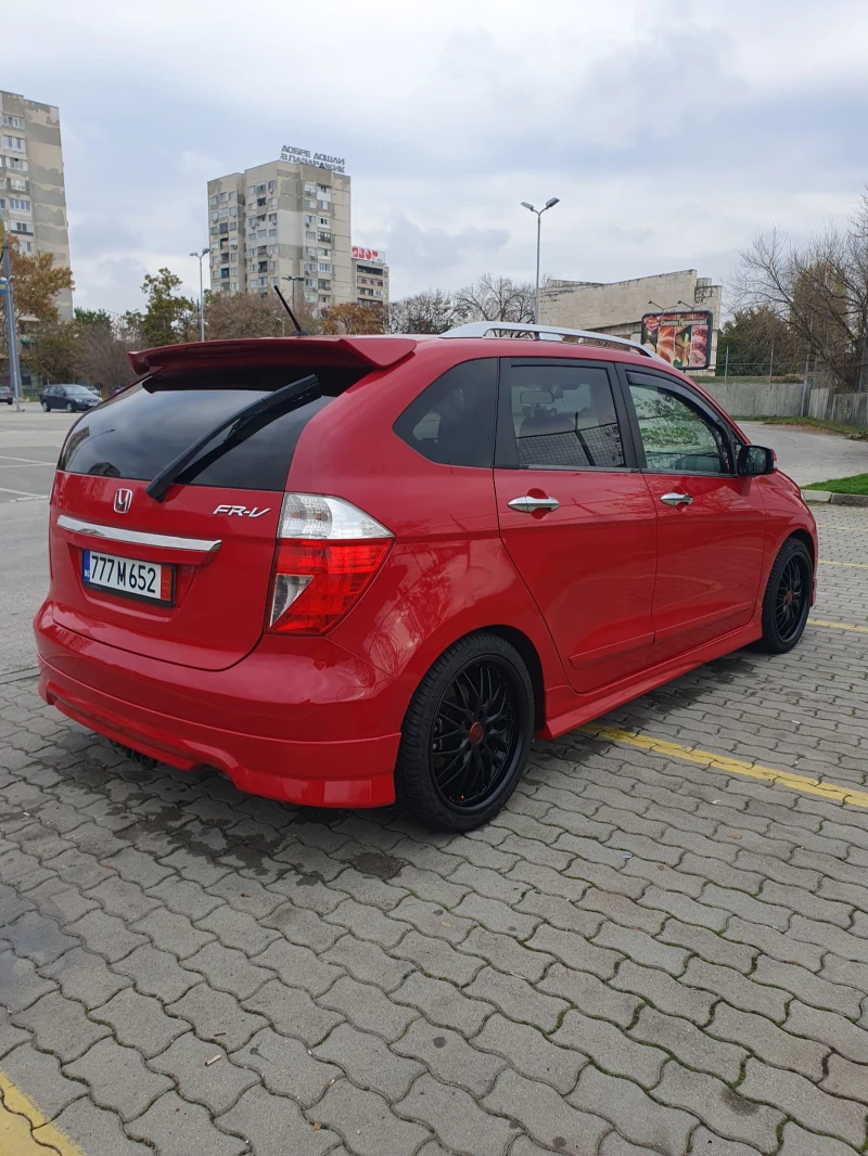 Honda Fr-v 2, 0, снимка 7 - Автомобили и джипове - 52323199