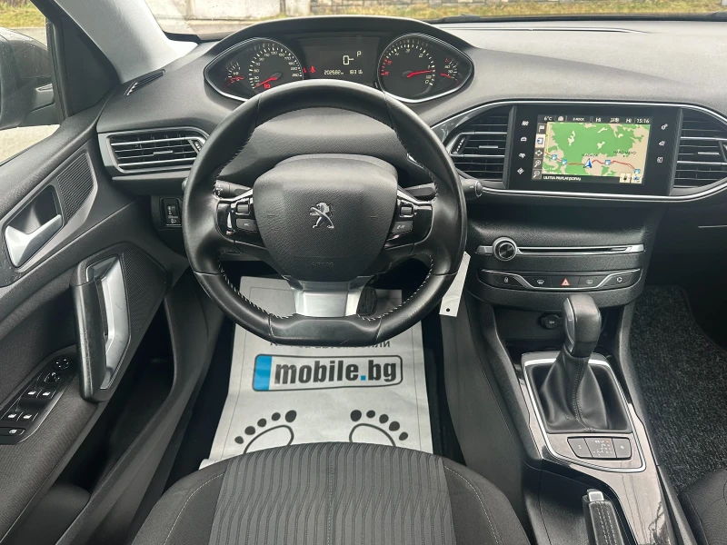 Peugeot 308 1.6HDI-NAVI-EURO6B-AUTOMAT-120к.с.-PDC-LED-2015g, снимка 7 - Автомобили и джипове - 53289542