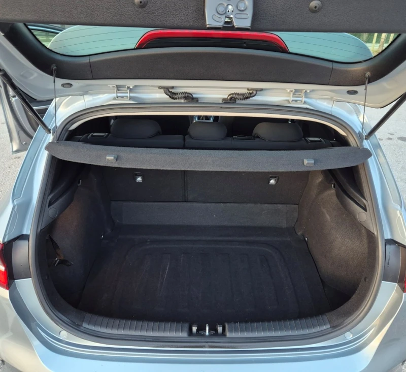 Kia Ceed 1.4 CAMERA NAVI EURO 6+ Lane, снимка 17 - Автомобили и джипове - 53299309