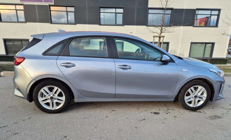 Kia Ceed 1.4 CAMERA NAVI EURO 6+ Lane, снимка 6 - Автомобили и джипове - 53299309