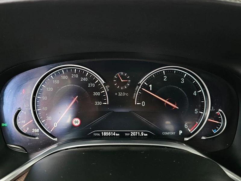 BMW 740 740d xDrive M Sport| 320к.с.| ВКЛ.ТЕХНОТЕСТ, снимка 8 - Автомобили и джипове - 55441925