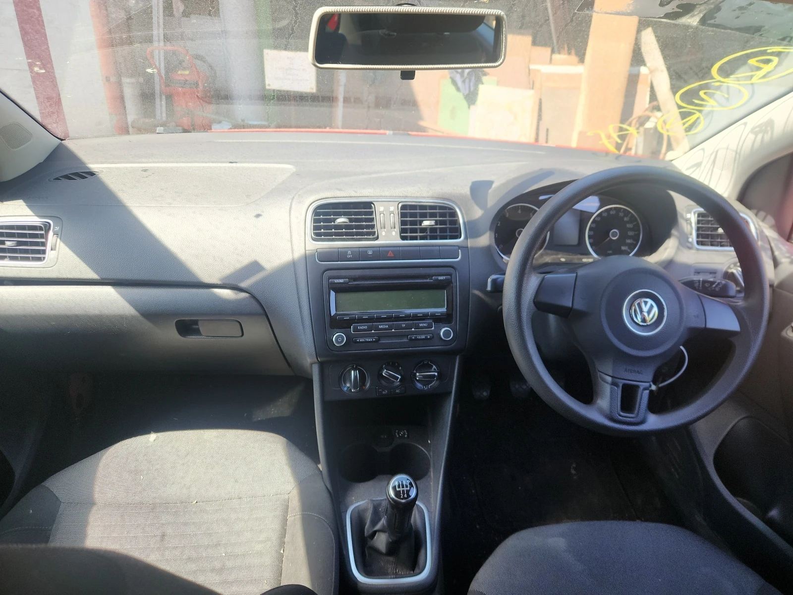 VW Polo 1.2i - изображение 5