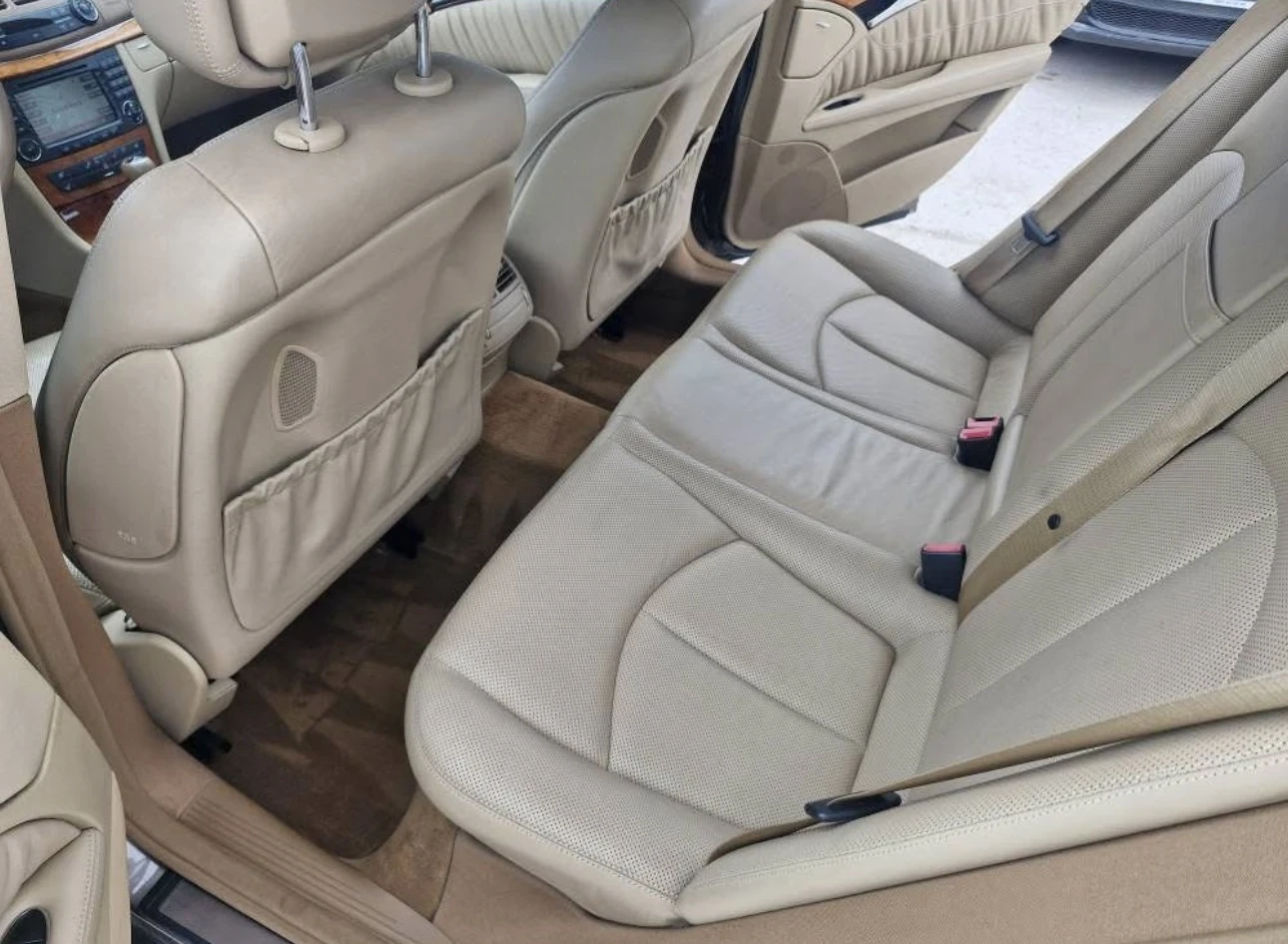 Mercedes-Benz E 320 CDI 4 MATIC AIRMATIC  - изображение 8