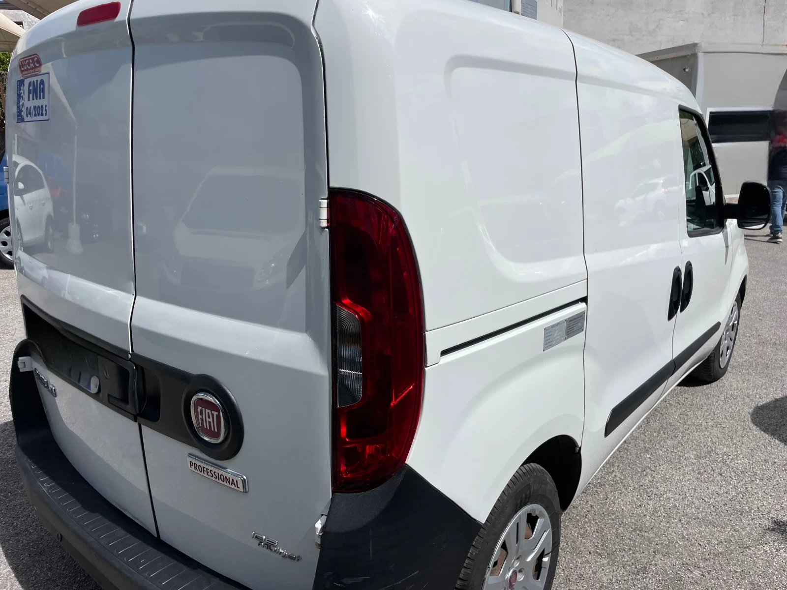 Fiat Doblo Хладилен 1.6 Diesel 105 cv Euro 5B - изображение 9