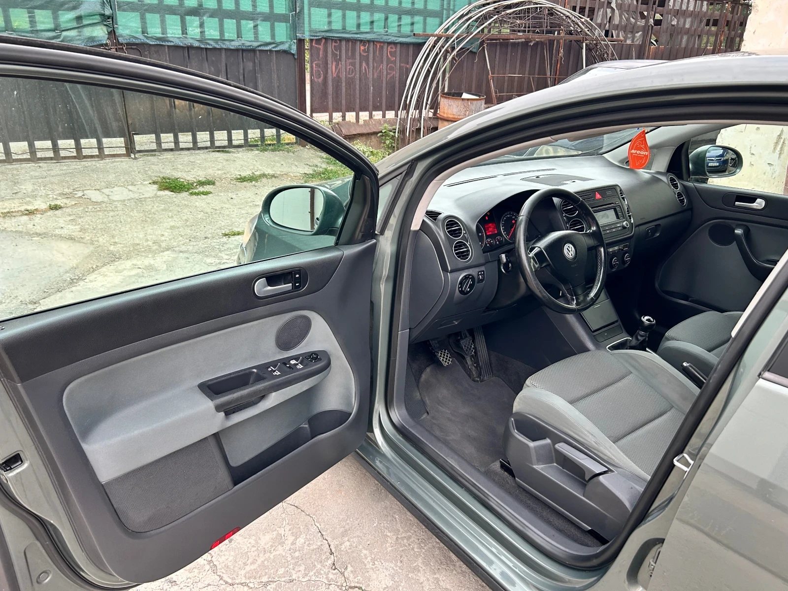 VW Golf Plus 1.9 TDI НОВ ВНОС  - изображение 5