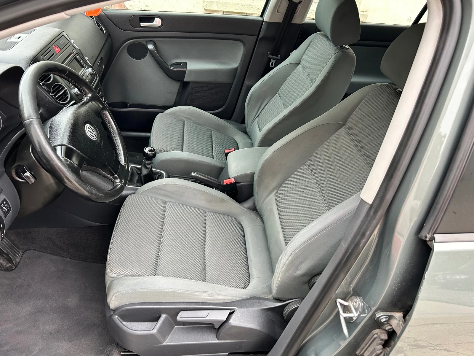 VW Golf Plus 1.9 TDI НОВ ВНОС  - изображение 6