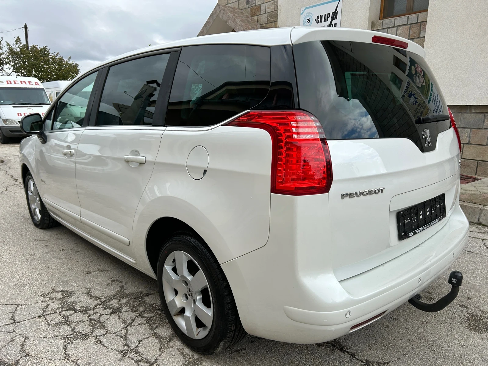 Peugeot 5008 1.6HDI БЯЛА ПЕРЛА FULL - изображение 6