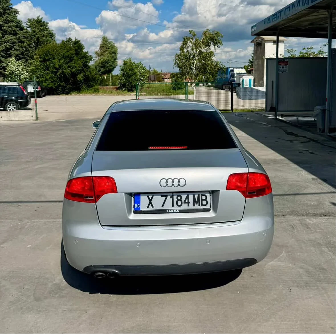 Audi A4 2.0, снимка 4 - Автомобили и джипове - 53748060