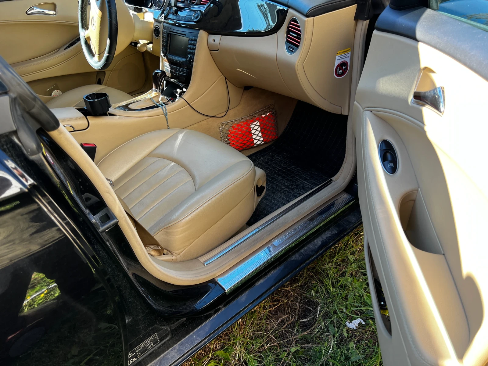 Mercedes-Benz CLS 320, снимка 8 - Автомобили и джипове - 53872187