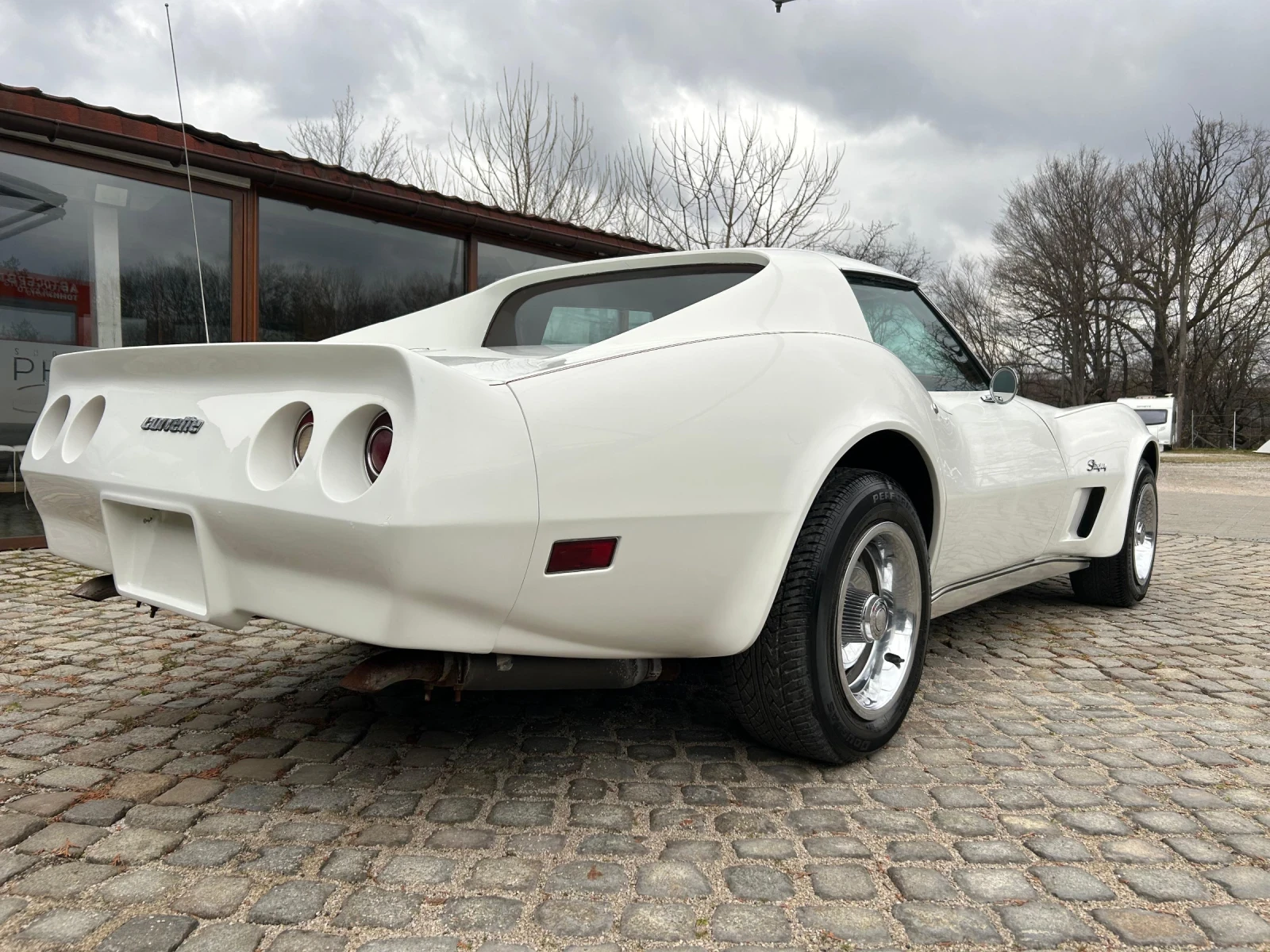 Chevrolet Corvette Stingray C3 1976 5.7l Targa Rare Spec, снимка 8 - Автомобили и джипове - 54164713