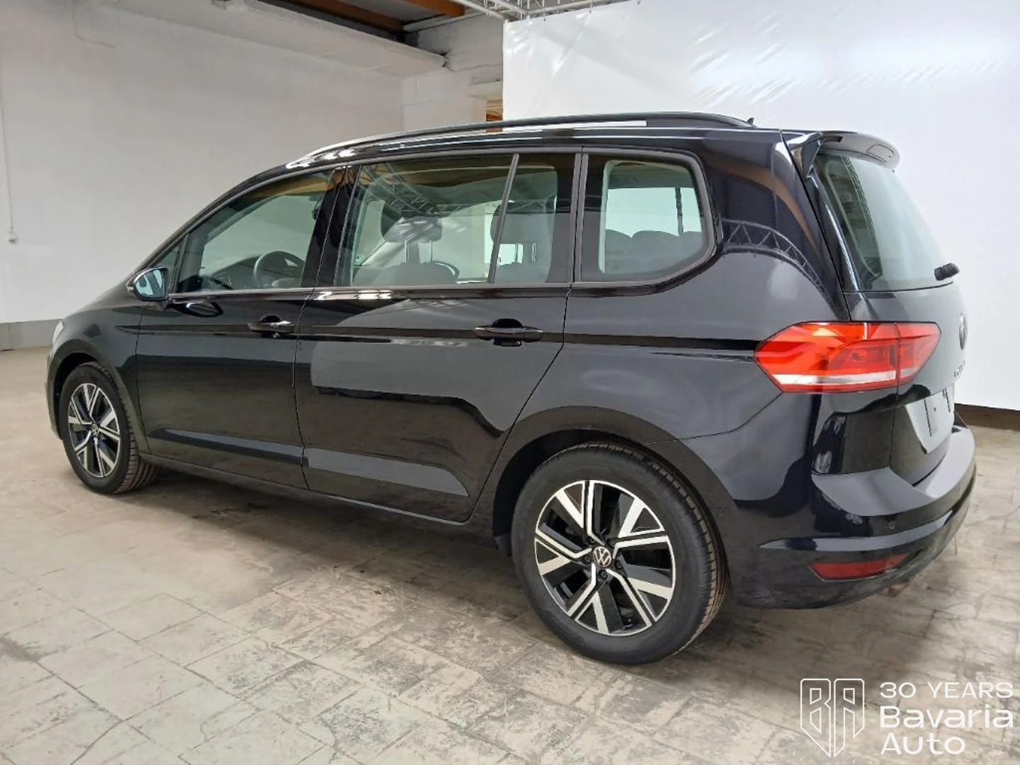 VW Touran Comfortline DSG, снимка 2 - Автомобили и джипове - 54289152