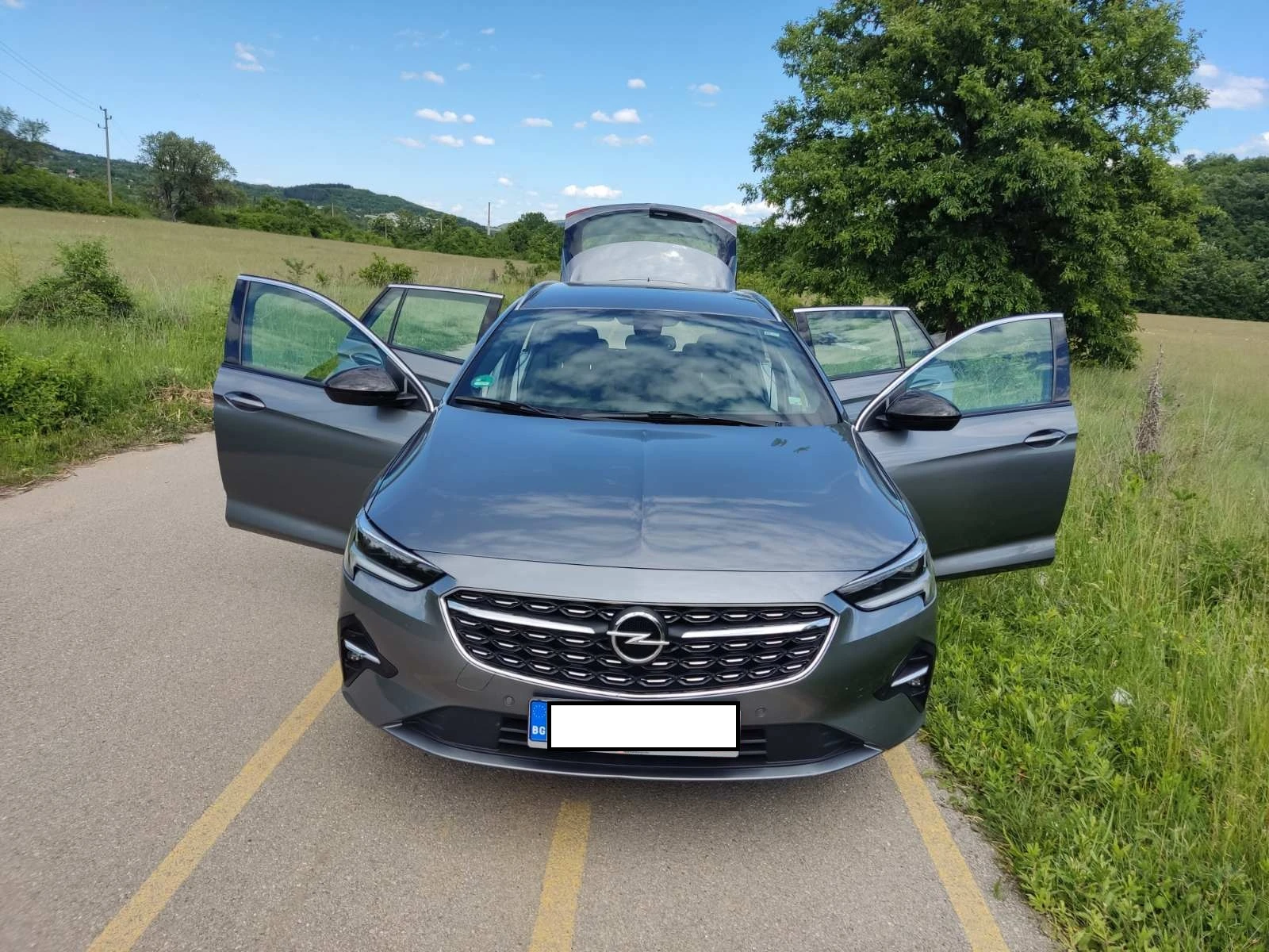 Opel Insignia 50 000 km. * Head up * Digital * FULL, снимка 5 - Автомобили и джипове - 54457528
