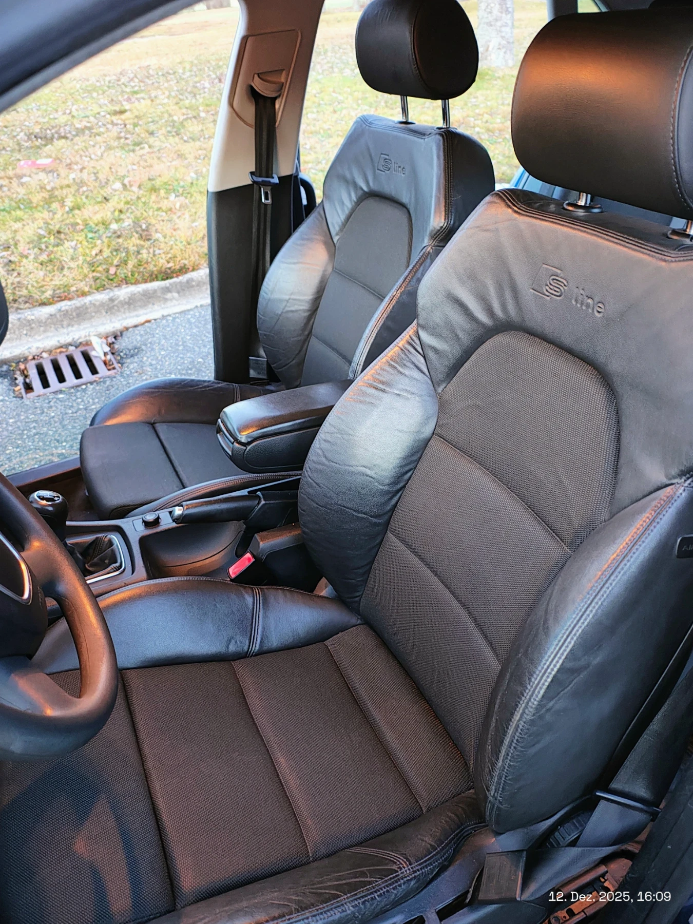Audi A4 2.0, снимка 4 - Автомобили и джипове - 54664819