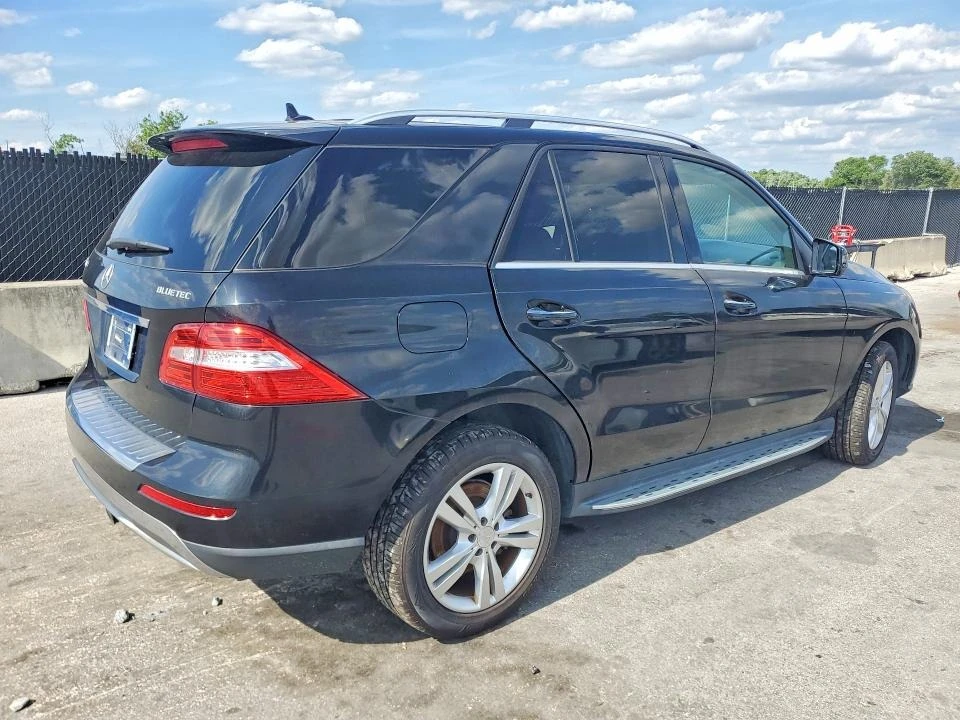Mercedes-Benz CLA, снимка 3 - Автомобили и джипове - 54703676