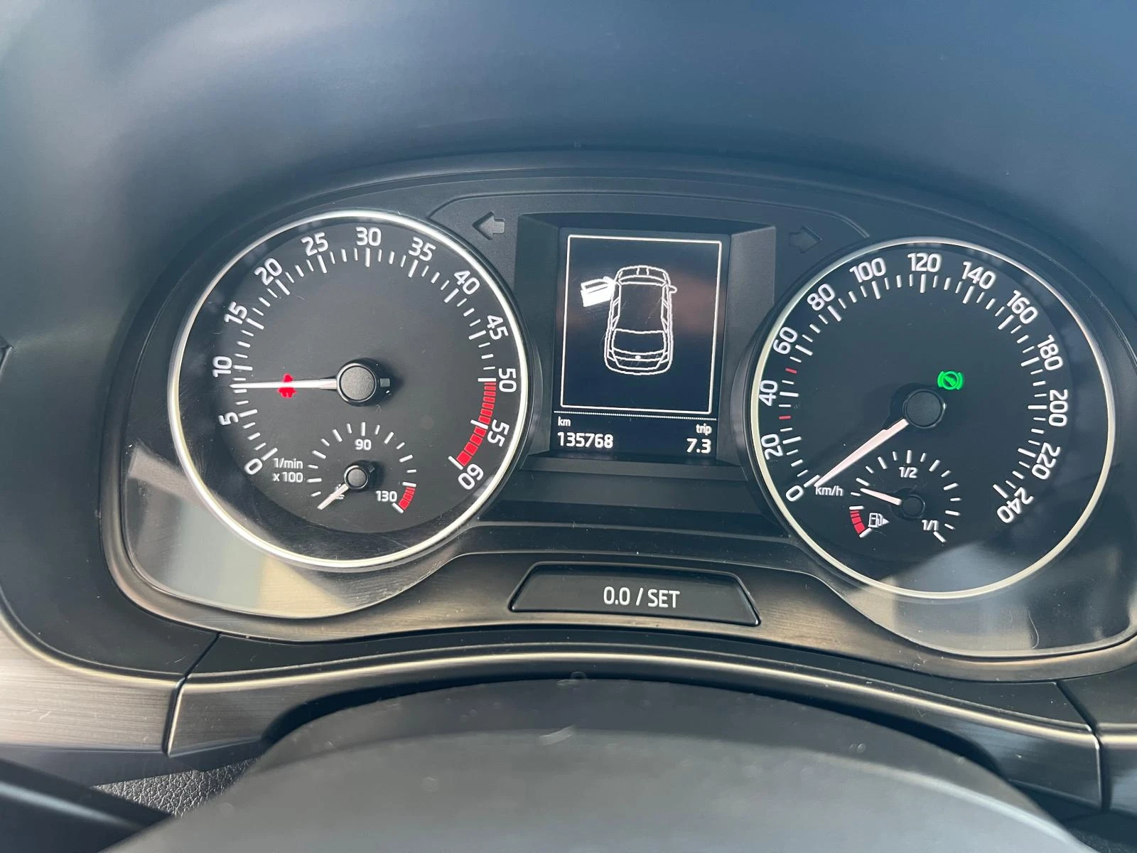 Skoda Fabia 1.4 D Auto Bicolor | Mobile.bg � ����������� 12