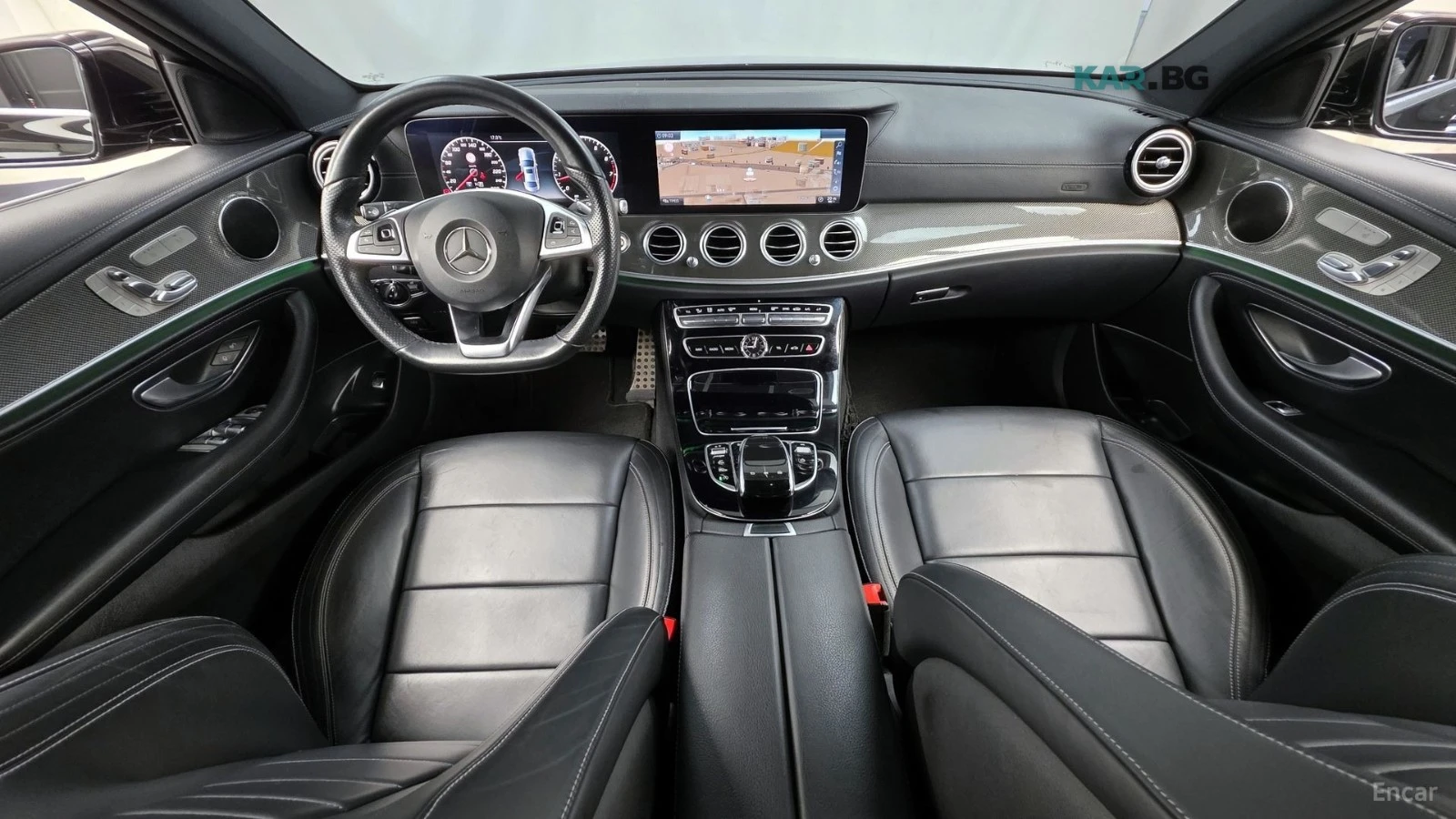 Mercedes-Benz E 300 4MATIC AMG* HUD* КОЖА* ПАНО, снимка 7 - Автомобили и джипове - 55120104