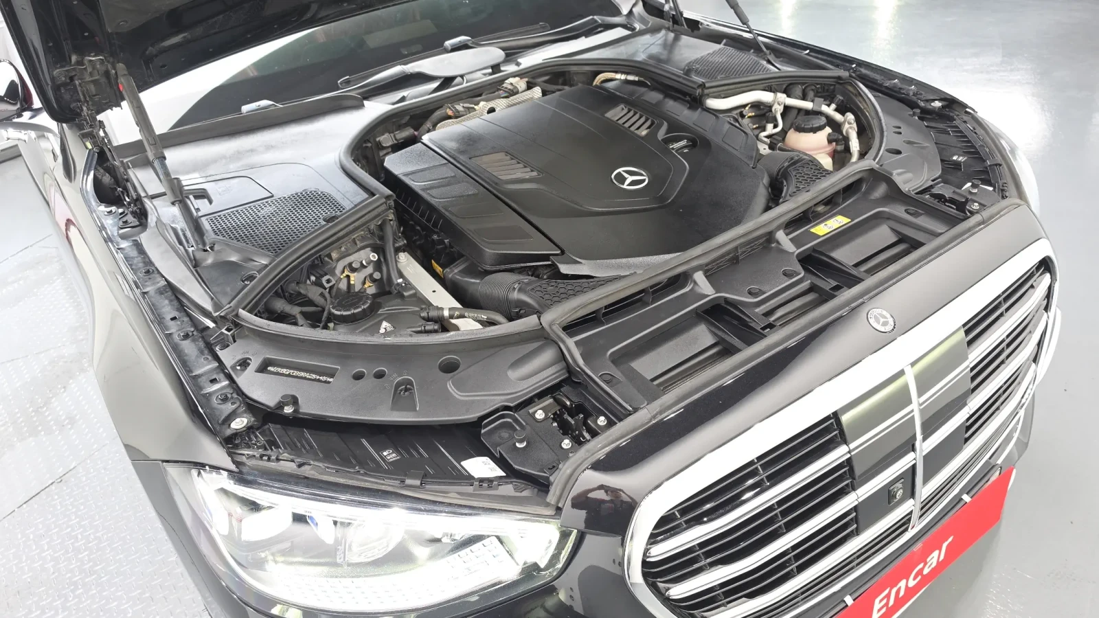 Mercedes-Benz S 580 L 4MATIC V8 TWIN TURBO| HUD| BURMESTER| TV| DISTR, снимка 13 - Автомобили и джипове - 55204568