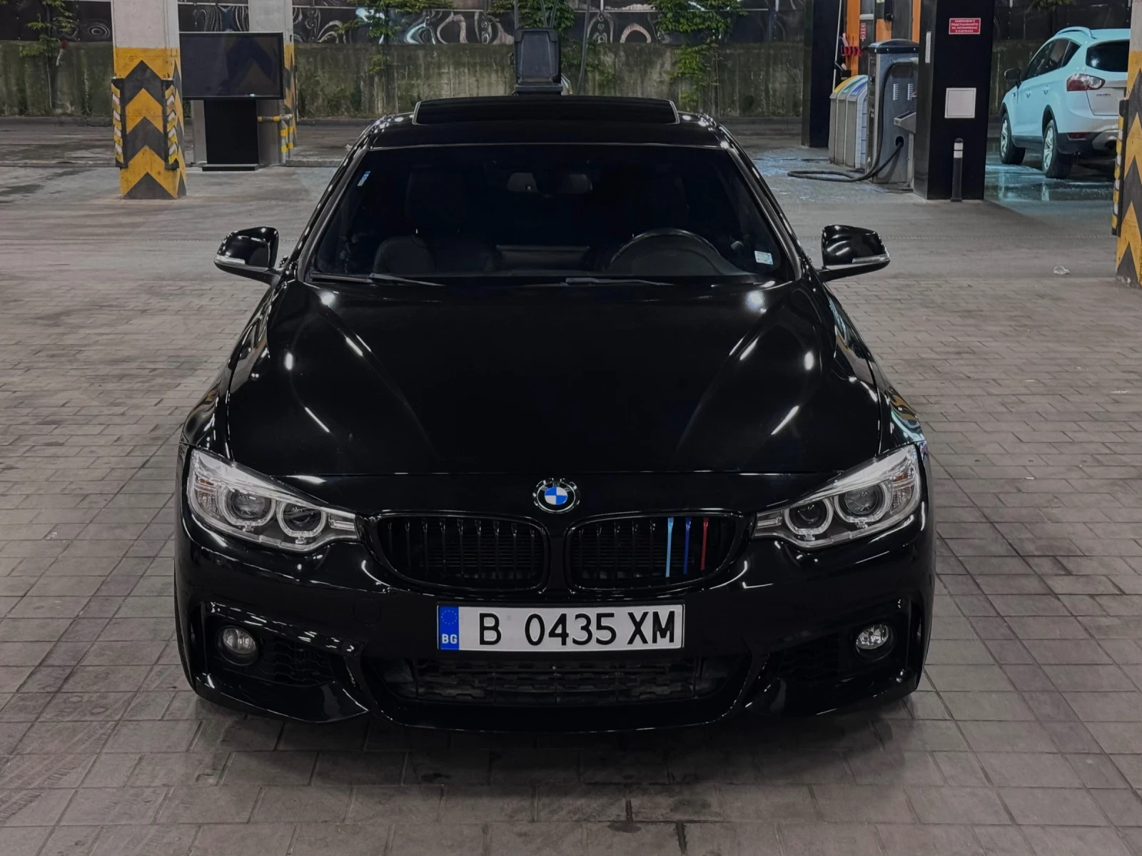 BMW 435 Ръчка Задно, снимка 2 - Автомобили и джипове - 55266025