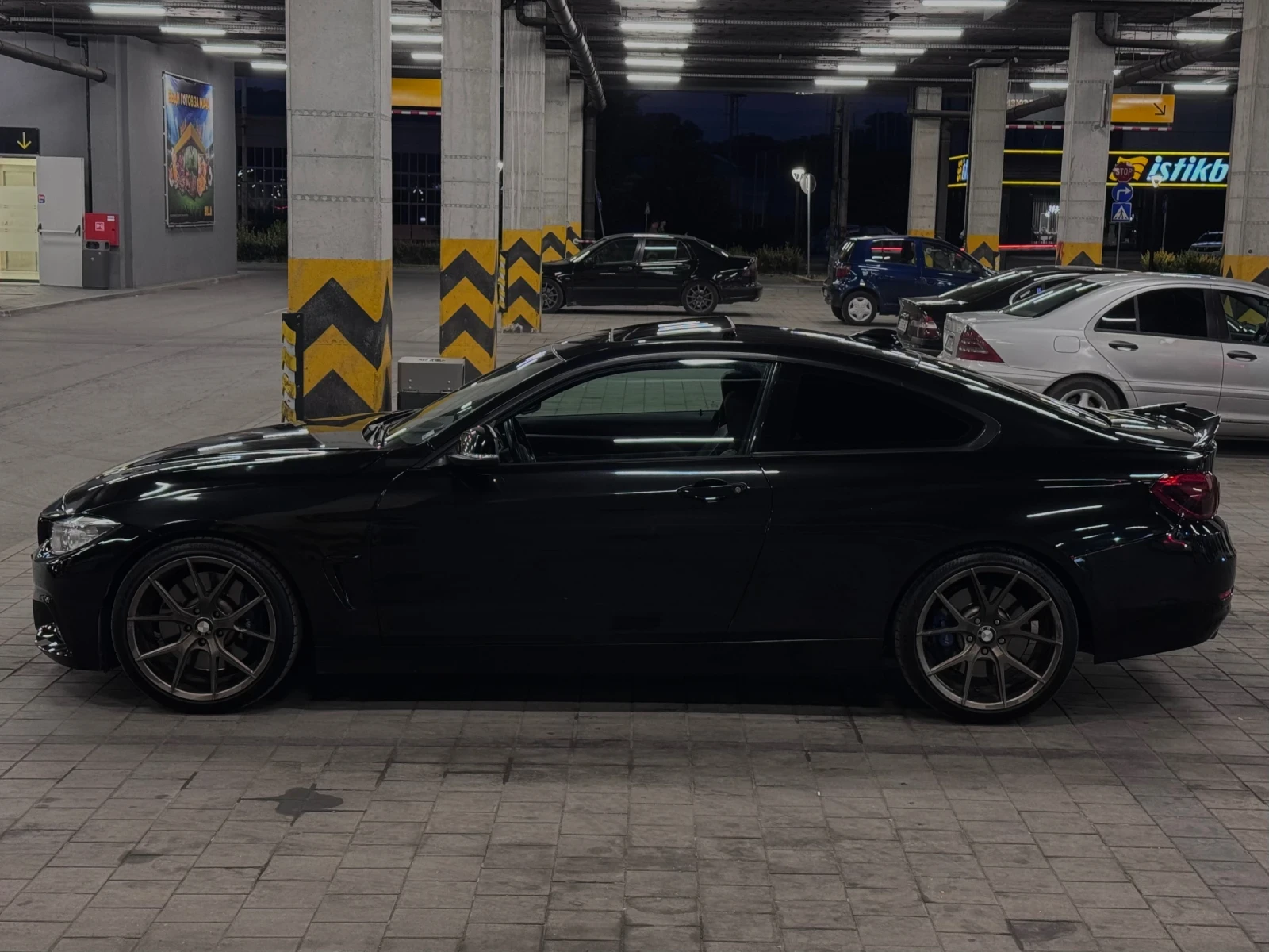 BMW 435 Ръчка Задно, снимка 4 - Автомобили и джипове - 55266025