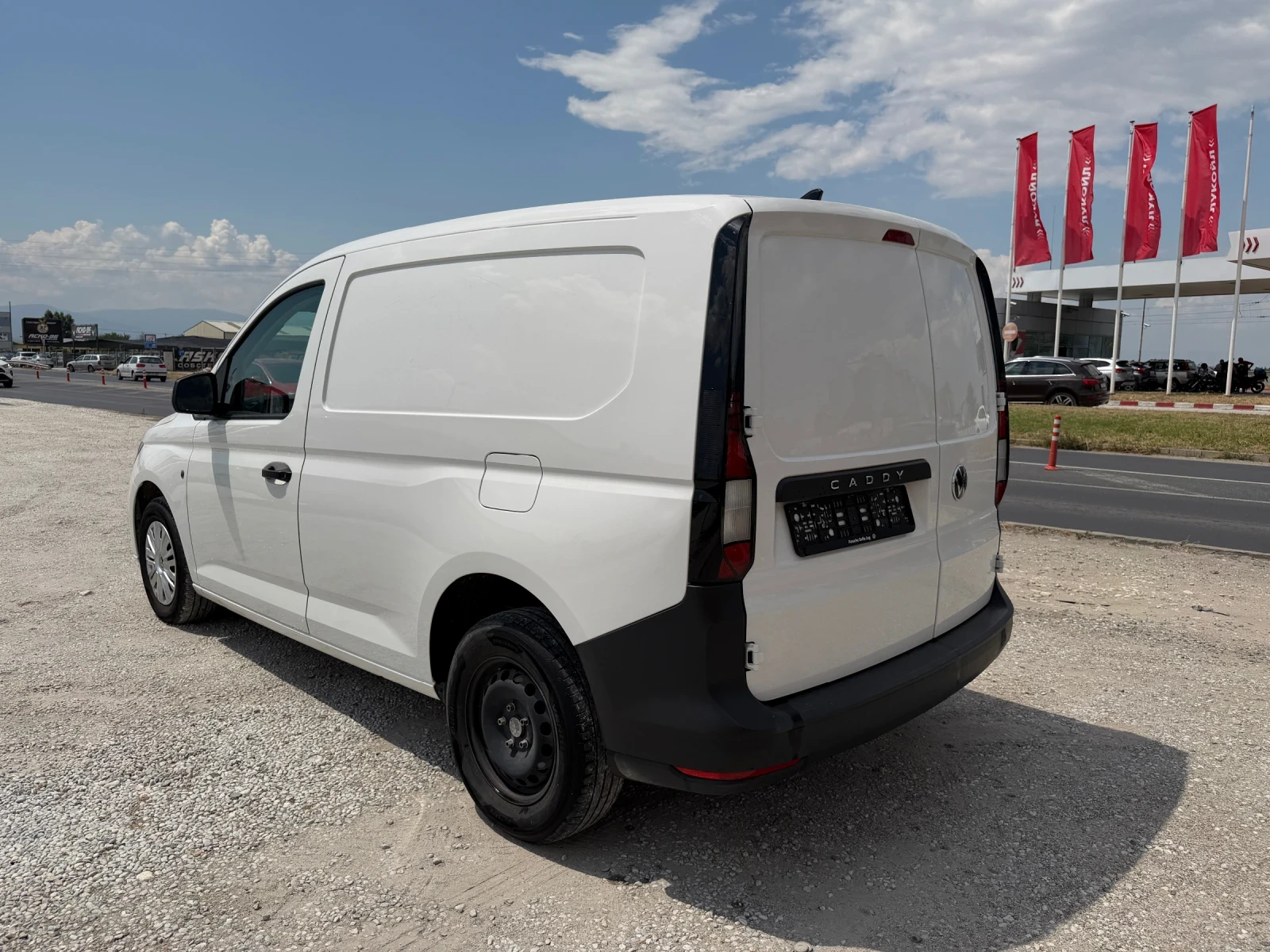 VW Caddy 2.0 TDI , снимка 2 - Автомобили и джипове - 55323326