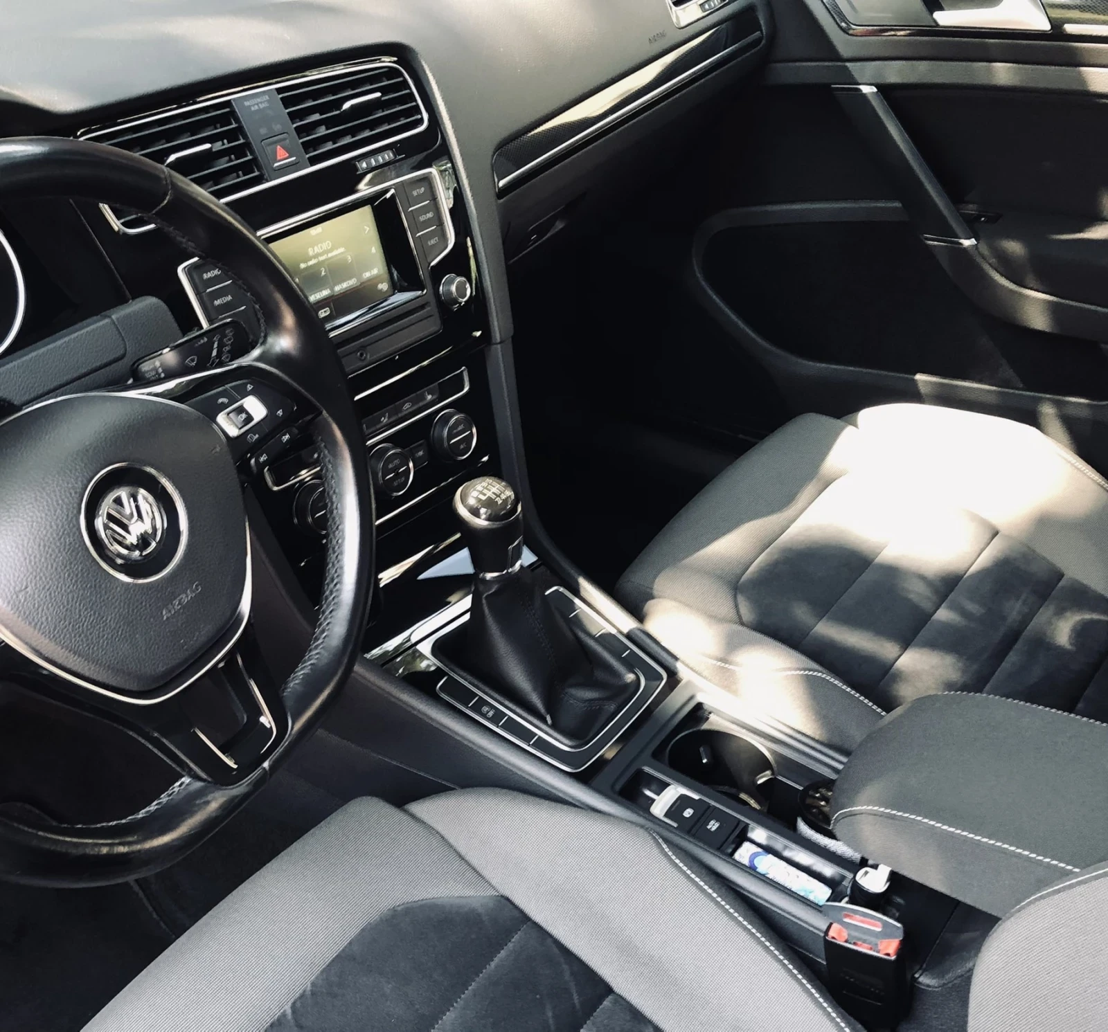 VW Golf 2.0TDI 150, снимка 3 - Автомобили и джипове - 55323729