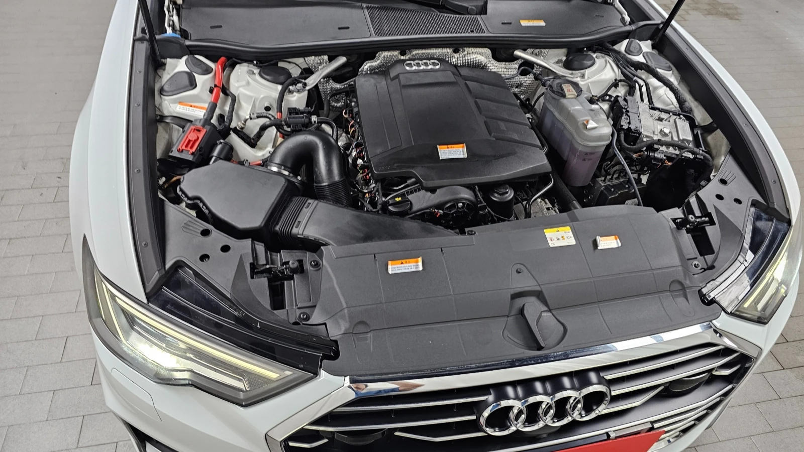 Audi A6 2.0 45 TFSI, снимка 5 - Автомобили и джипове - 55404703