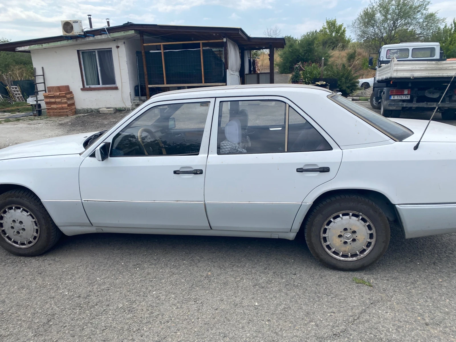 Mercedes-Benz 124 124