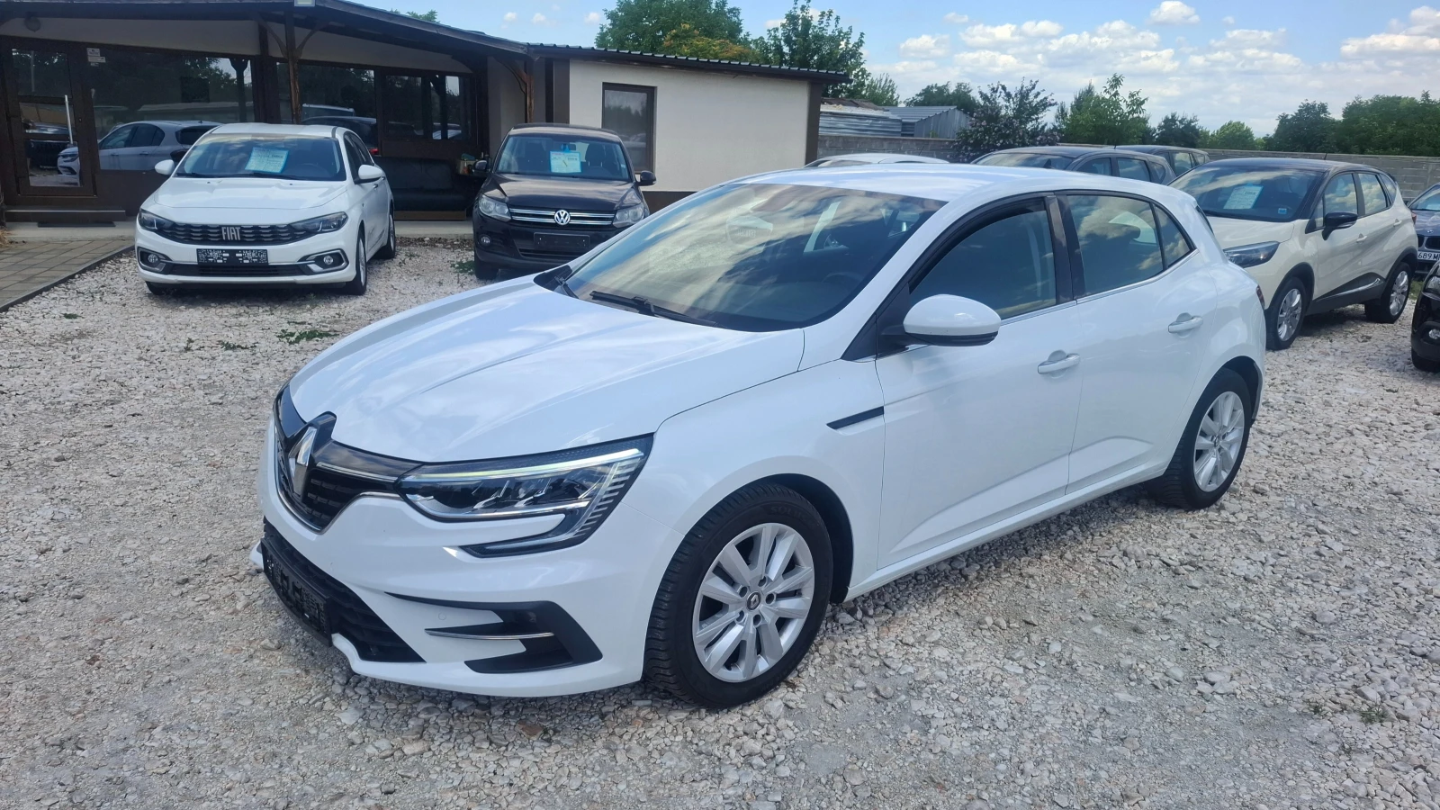 Renault Megane 1.5 DCI facelift , снимка 2 - Автомобили и джипове - 55601657