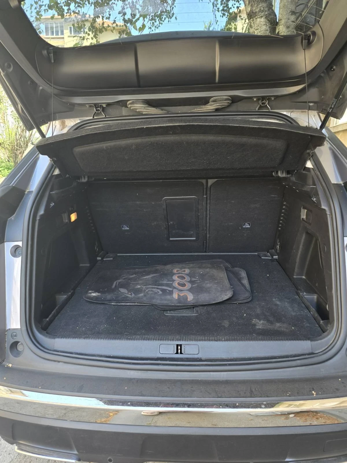 Peugeot 3008 1.5 HdI , снимка 9 - Автомобили и джипове - 55630455