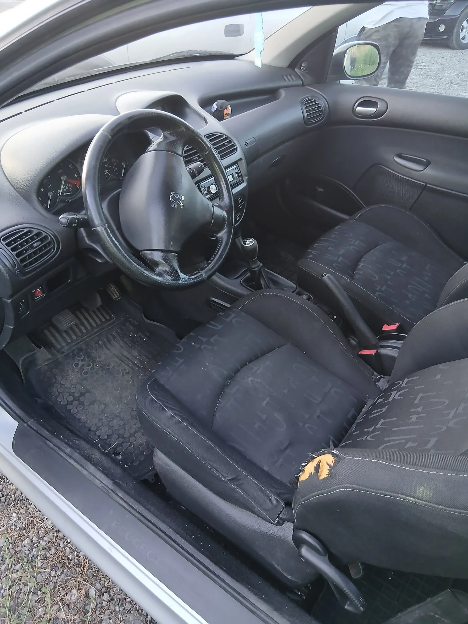 Peugeot 206, снимка 5 - Автомобили и джипове - 55733164
