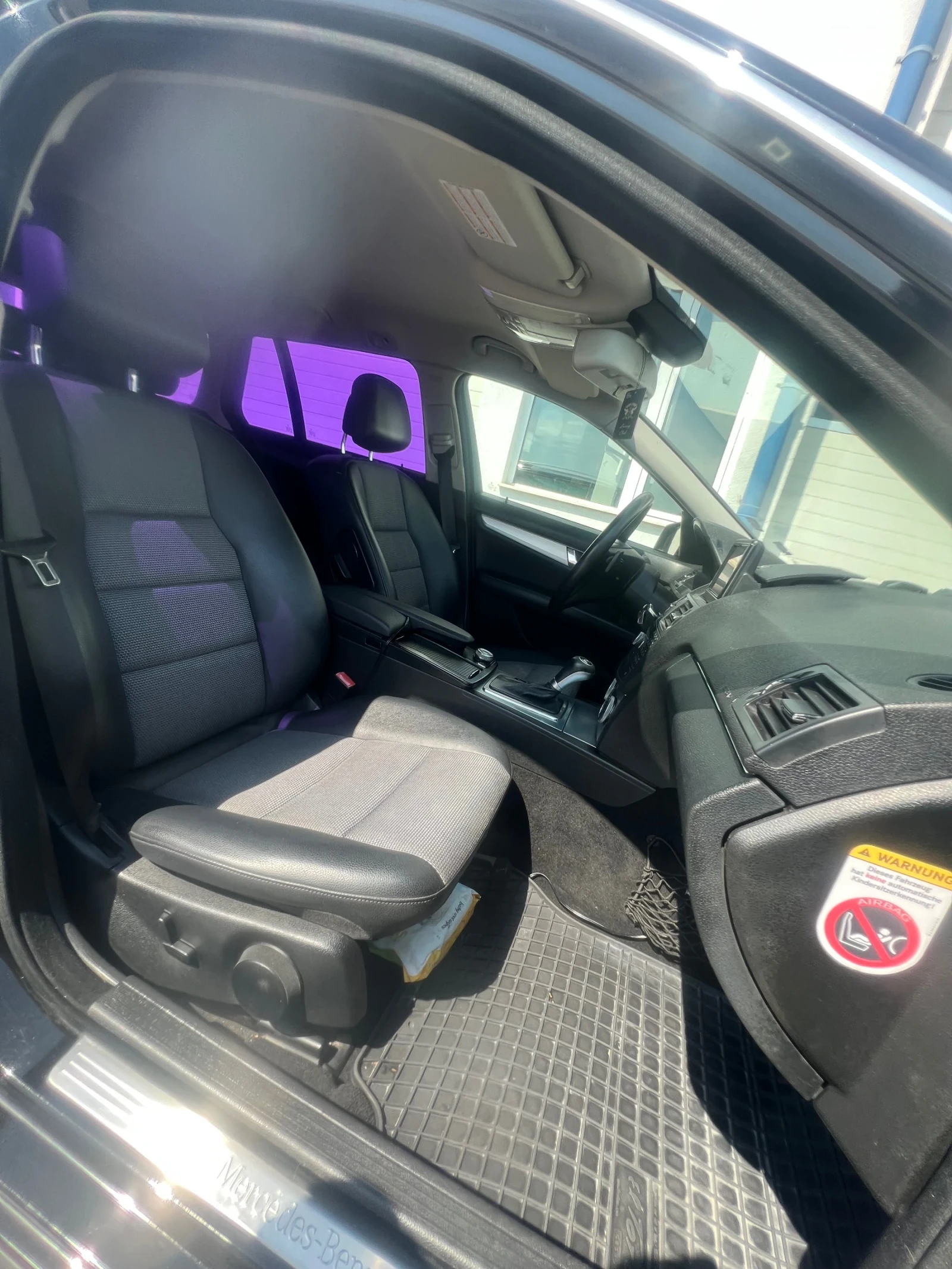 Mercedes-Benz C 220 OM646-170к.с / 2009година, снимка 8 - Автомобили и джипове - 55821725