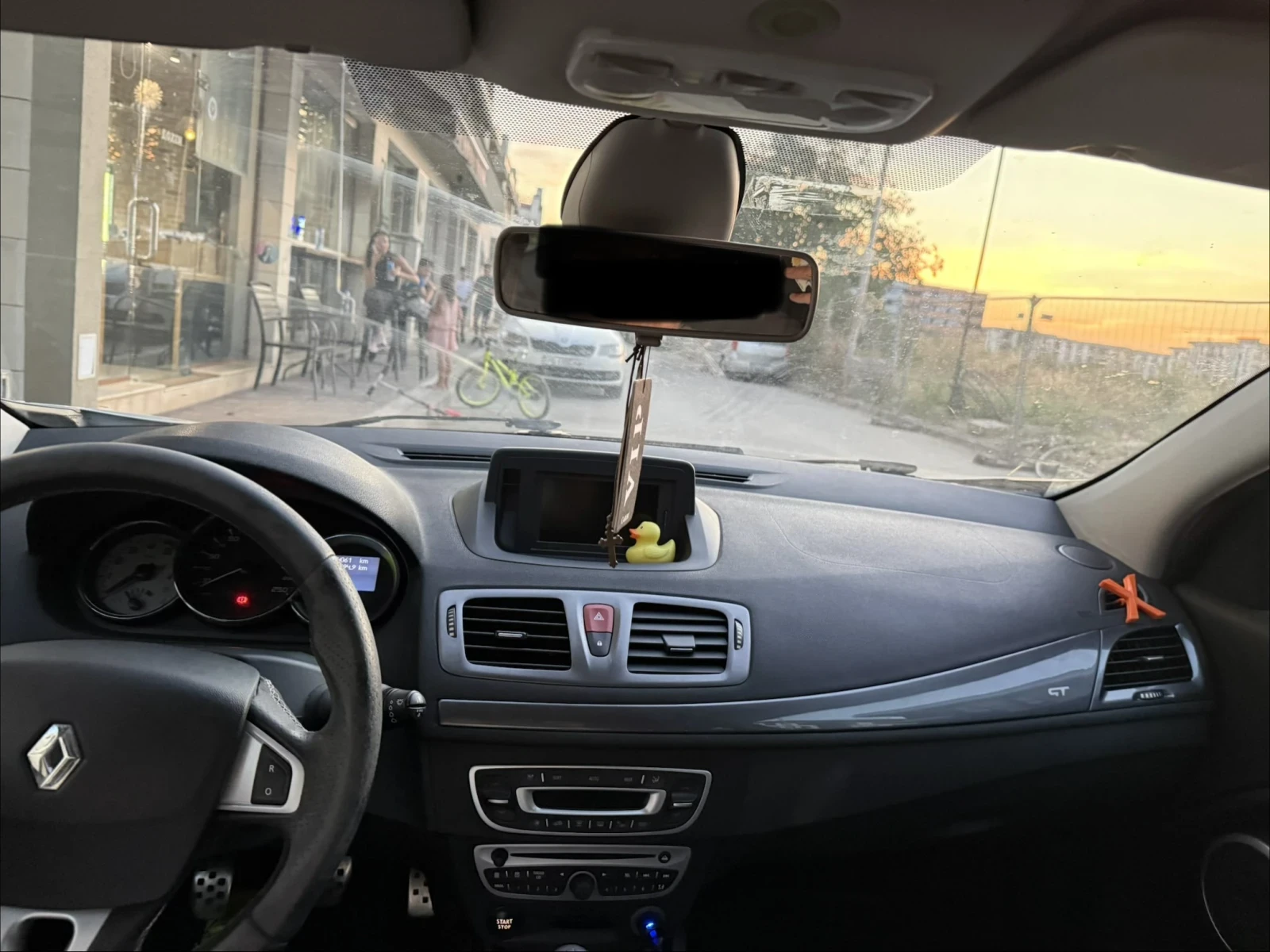 Renault Megane GT, снимка 3 - Автомобили и джипове - 55838945