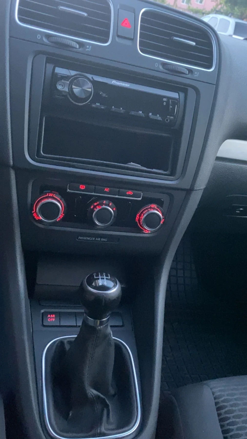 VW Golf, снимка 7 - Автомобили и джипове - 55979192